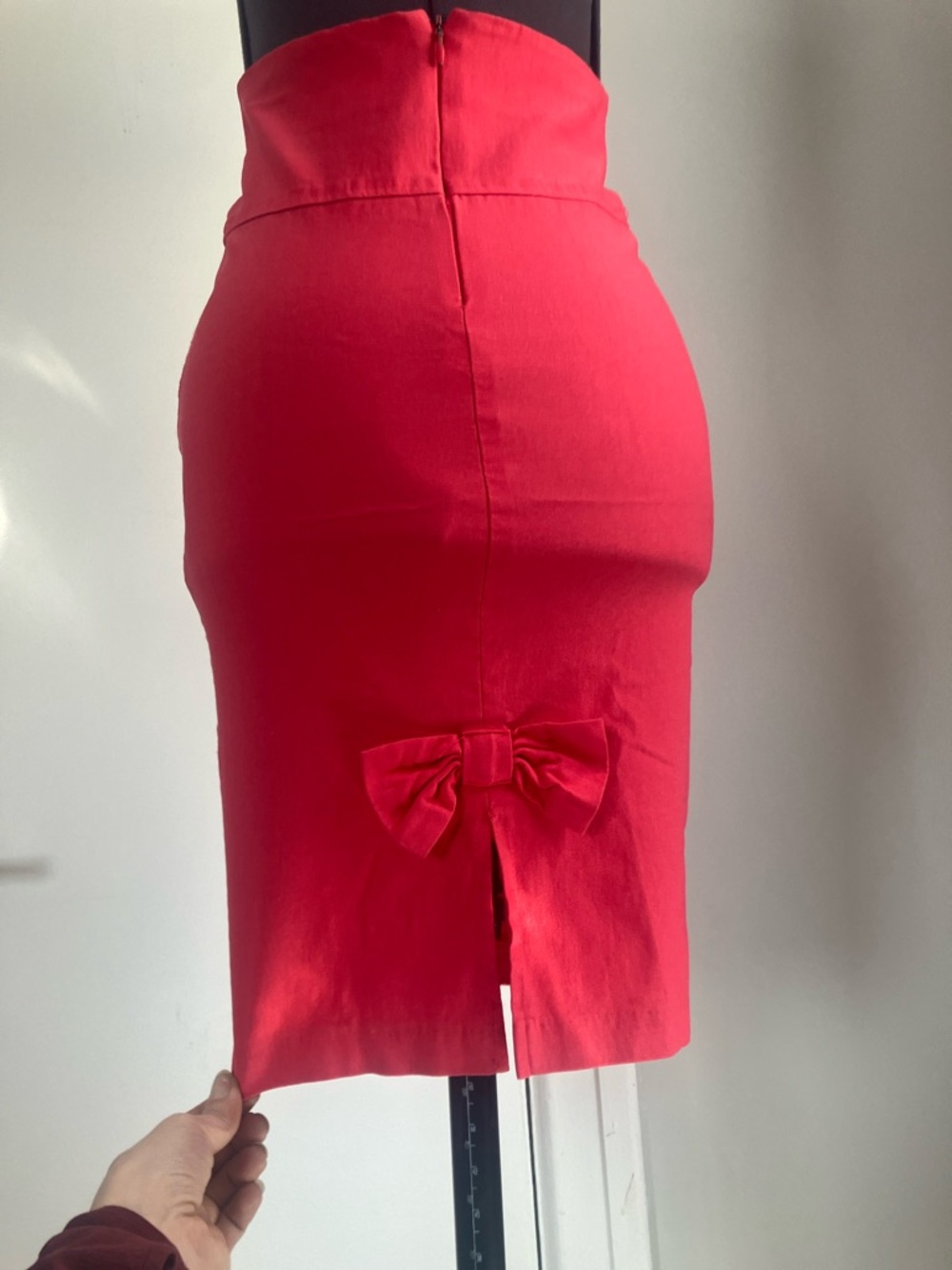 SEDUCTION | Pink Pencil Super Stretch Skirt | XS